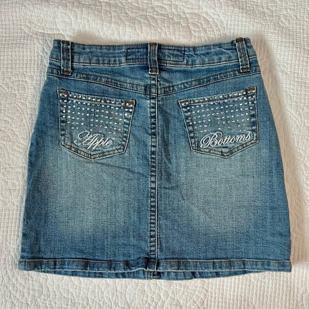 Vintage Y2K Apple Bottoms Rhinestone Denim Mini Skirt - Picture 2 of 12